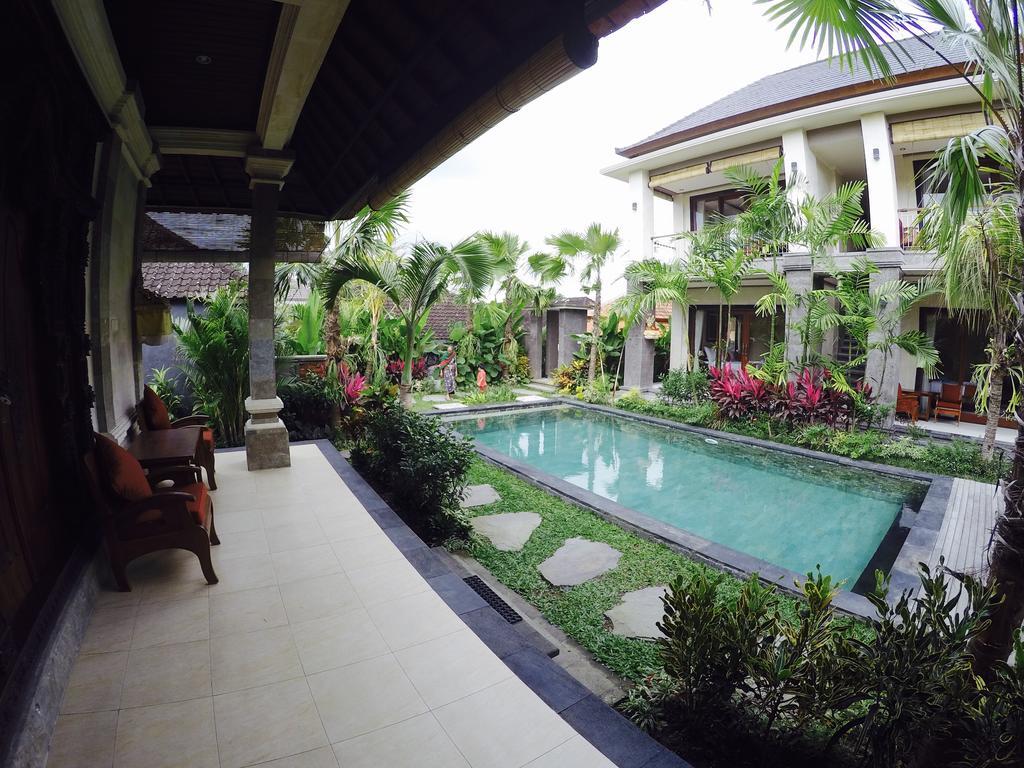 Cahyatika Bed & Breakfast Ubud Exterior foto