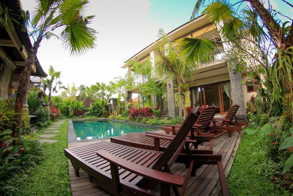Cahyatika Bed & Breakfast Ubud Exterior foto
